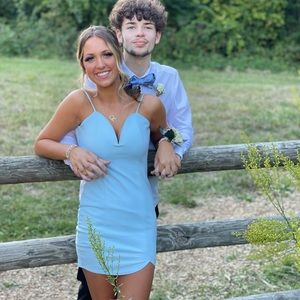 BABY BLUE PLUNGE NECK BODYCON HOCO DRESS